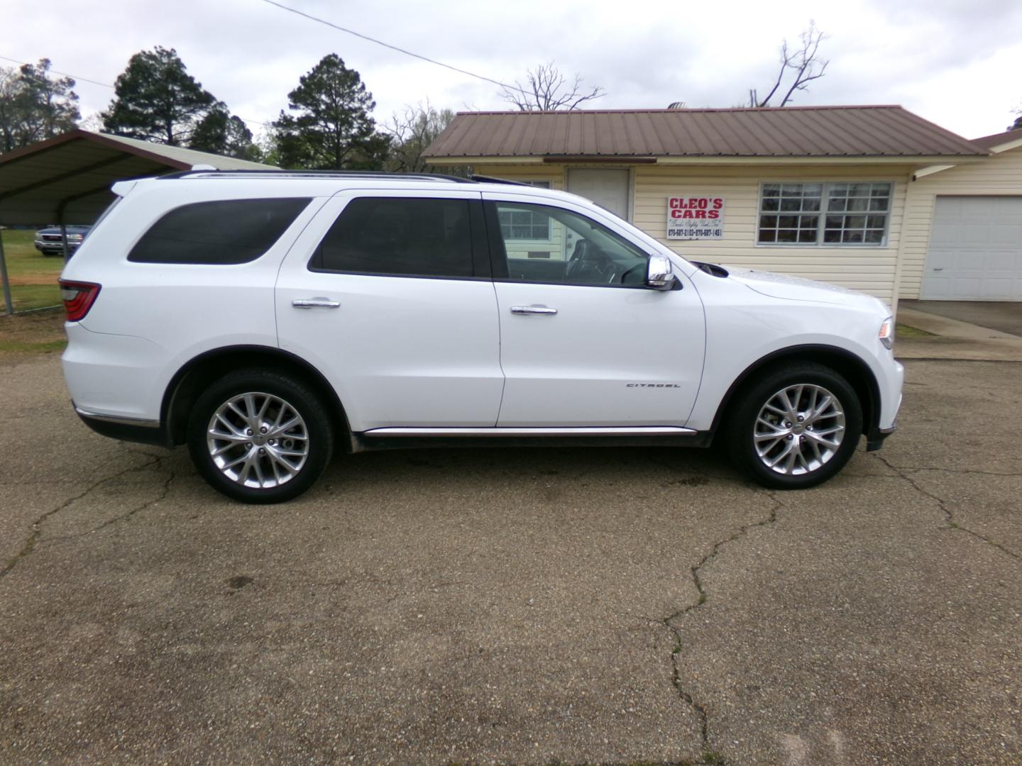 2014 Dodge Durango Citadel AWD (1C4RDJEG9EC) with an 3.6L V6 DOHC 24V engine, 8-Speed Automatic transmission, located at 401 First NE, Bearden, AR, 71720, (870) 687-3414, 33.726528, -92.611519 - Photo#32